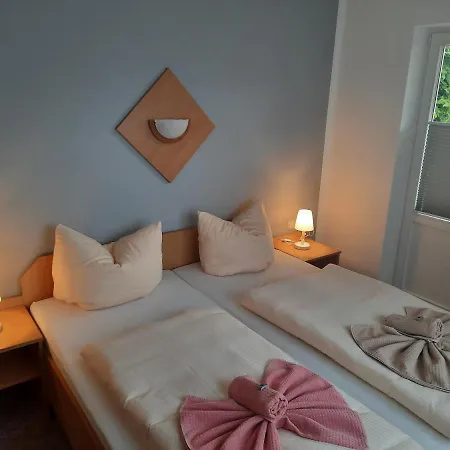 Voss Guest house *